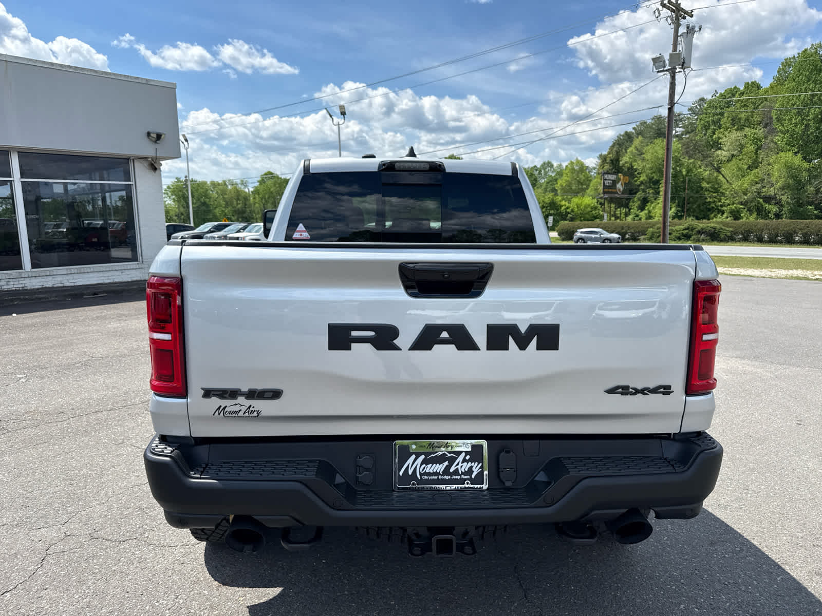 2026 RAM Ram 1500 RAM 1500 RHO CREW CAB 4X4 5'7' BOX