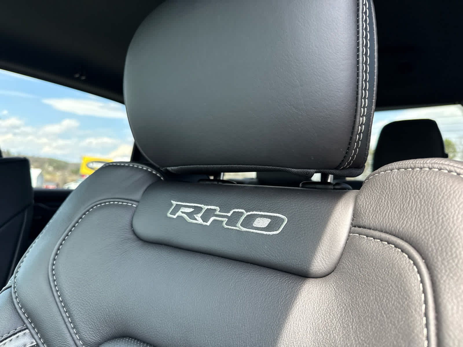 2026 RAM Ram 1500 RAM 1500 RHO CREW CAB 4X4 5'7' BOX