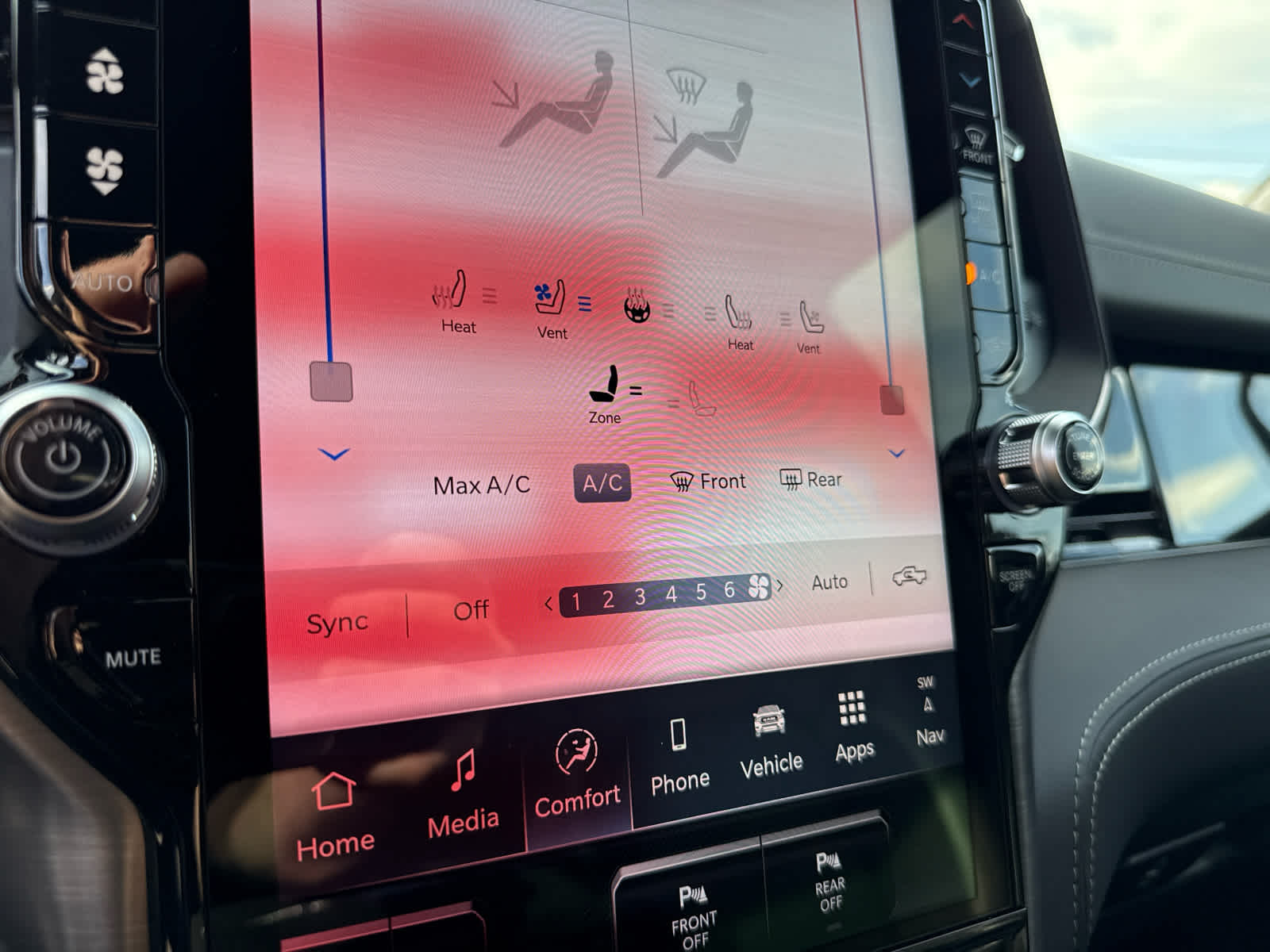 2026 RAM Ram 1500 RAM 1500 RHO CREW CAB 4X4 5'7' BOX