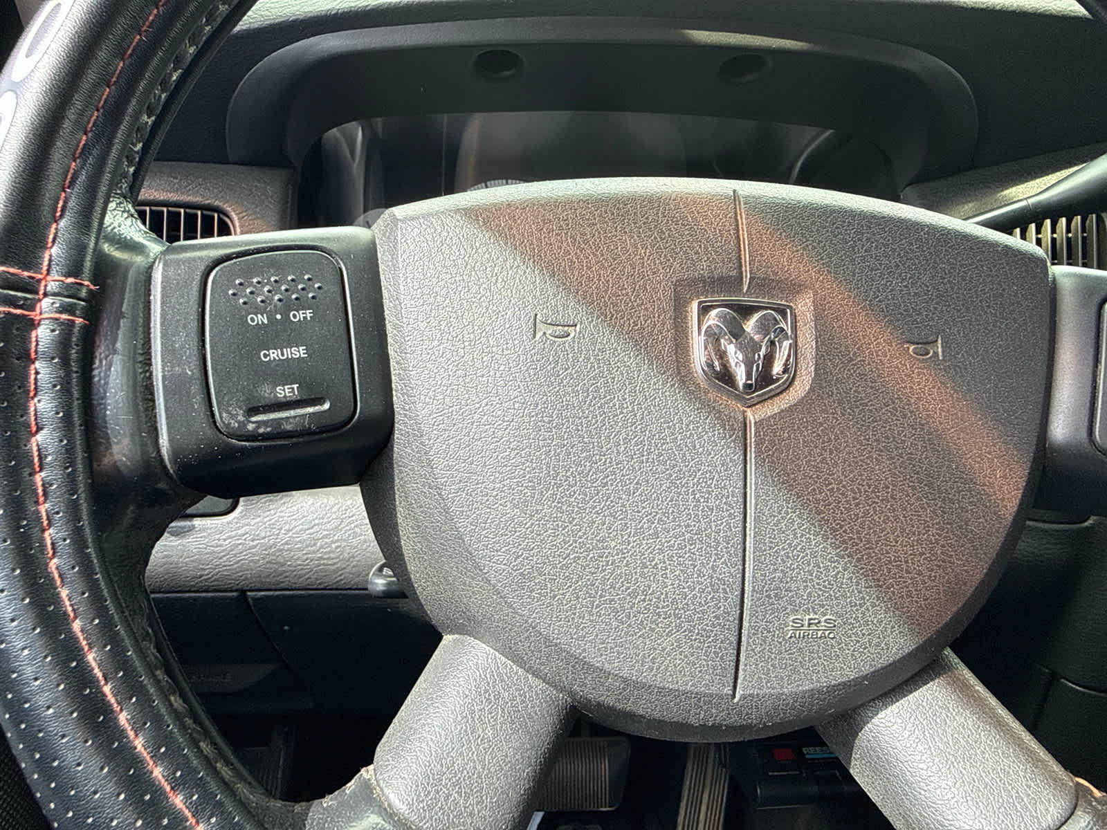2005 Dodge Ram 1500 SLT