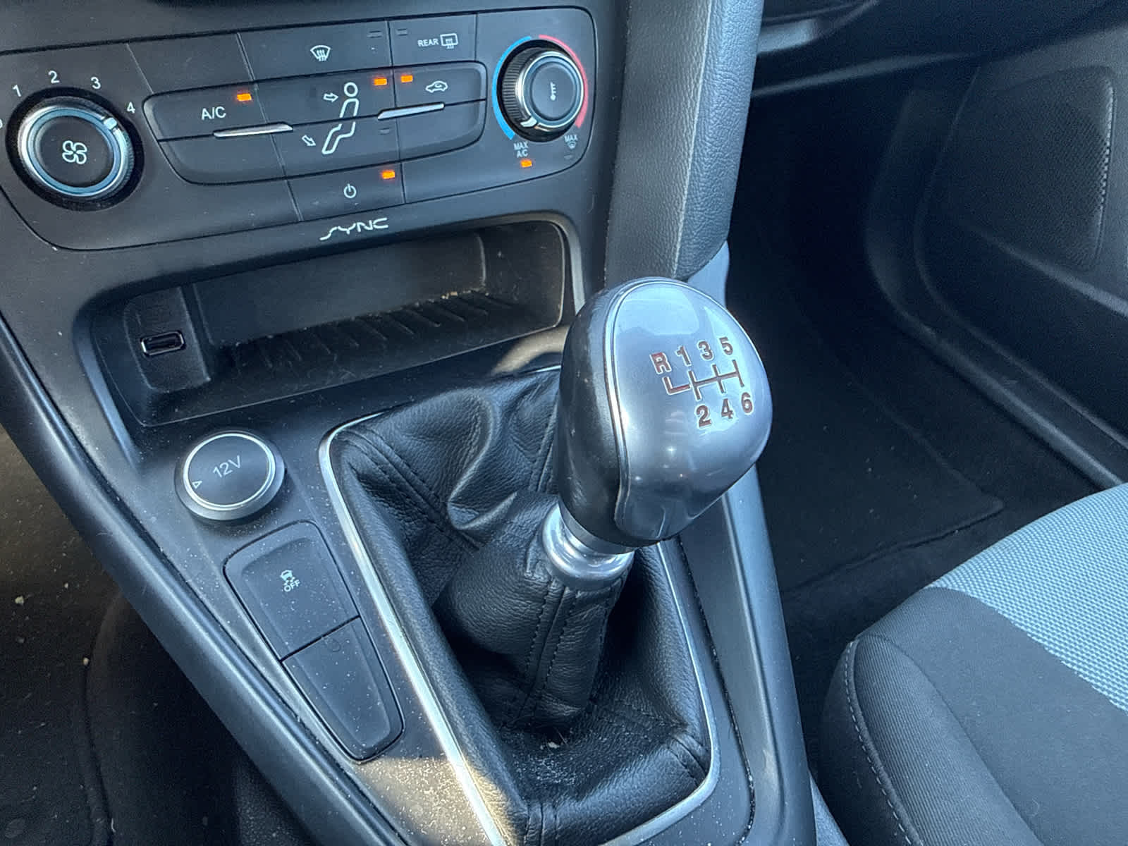 2017 Ford Focus ST ST