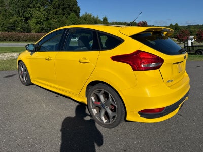 2017 Ford Focus ST ST