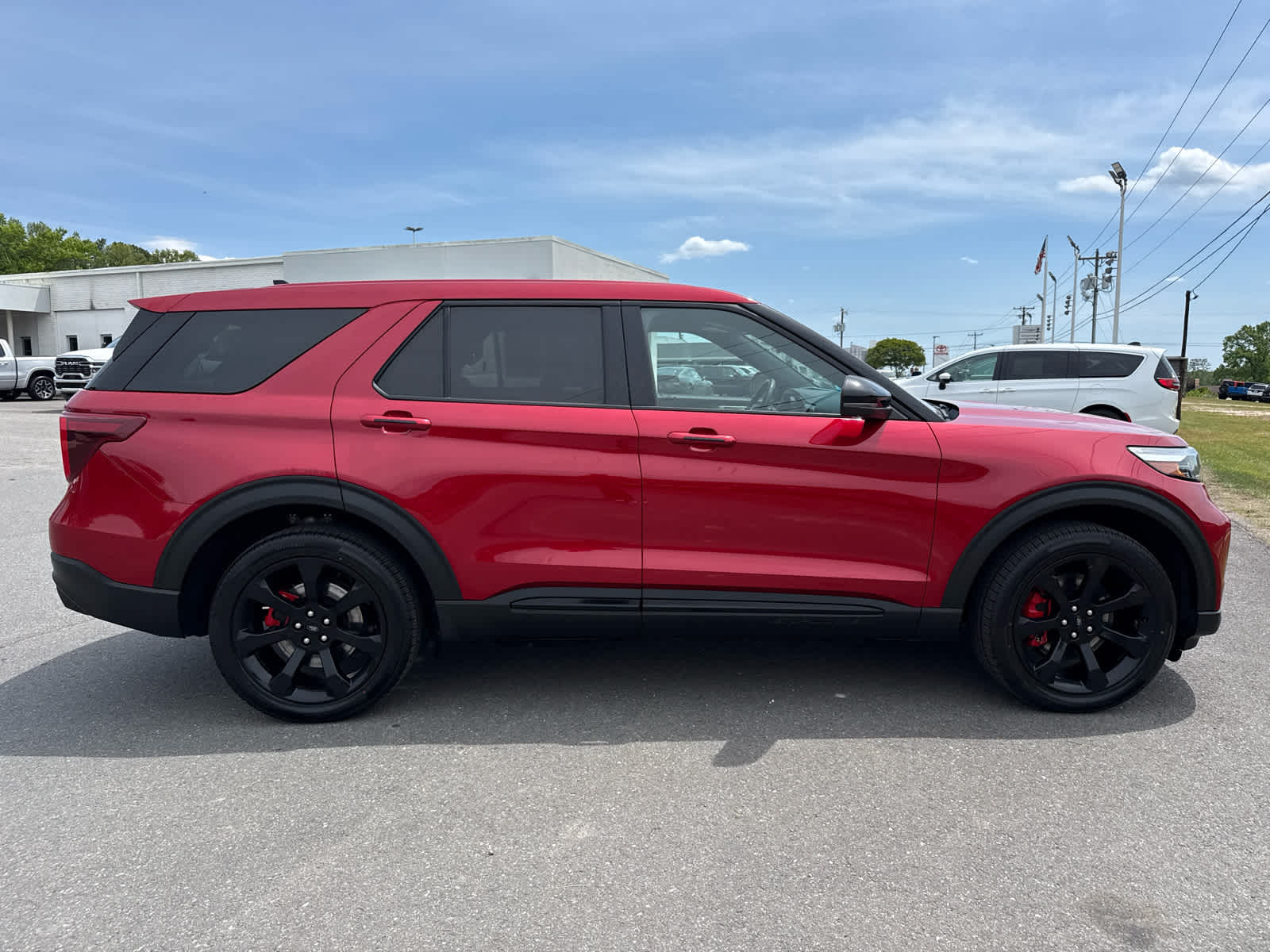2022 Ford Explorer ST