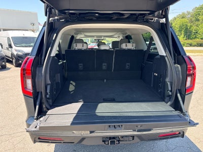 2025 Ford Expedition Active MAX