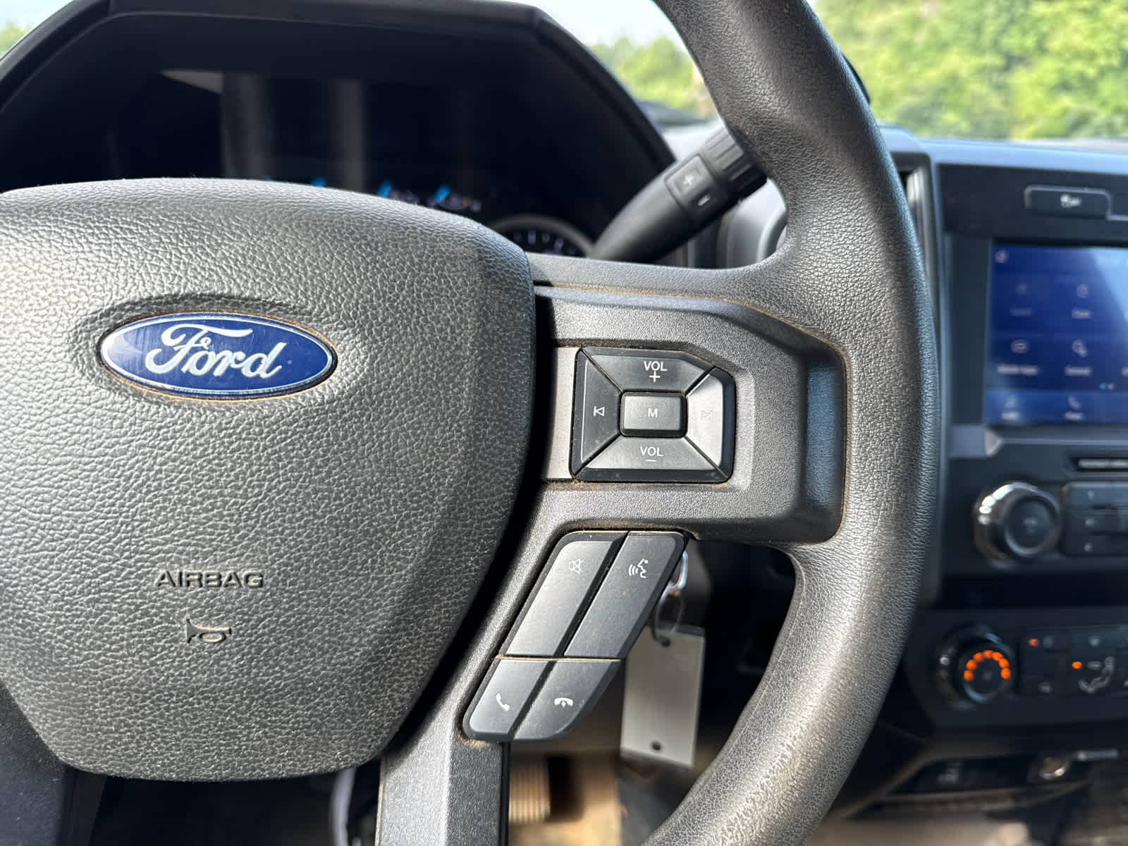 2022 Ford F-350 XLT