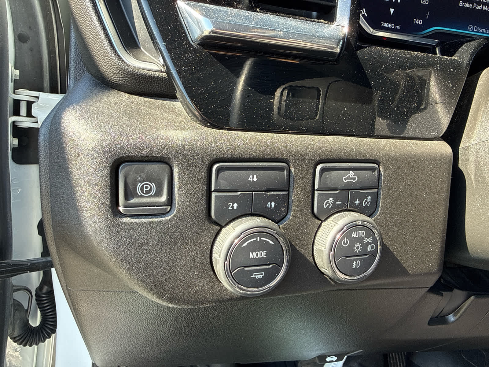 2024 Chevrolet Silverado 2500HD 4WD Crew Cab Standard Bed LT