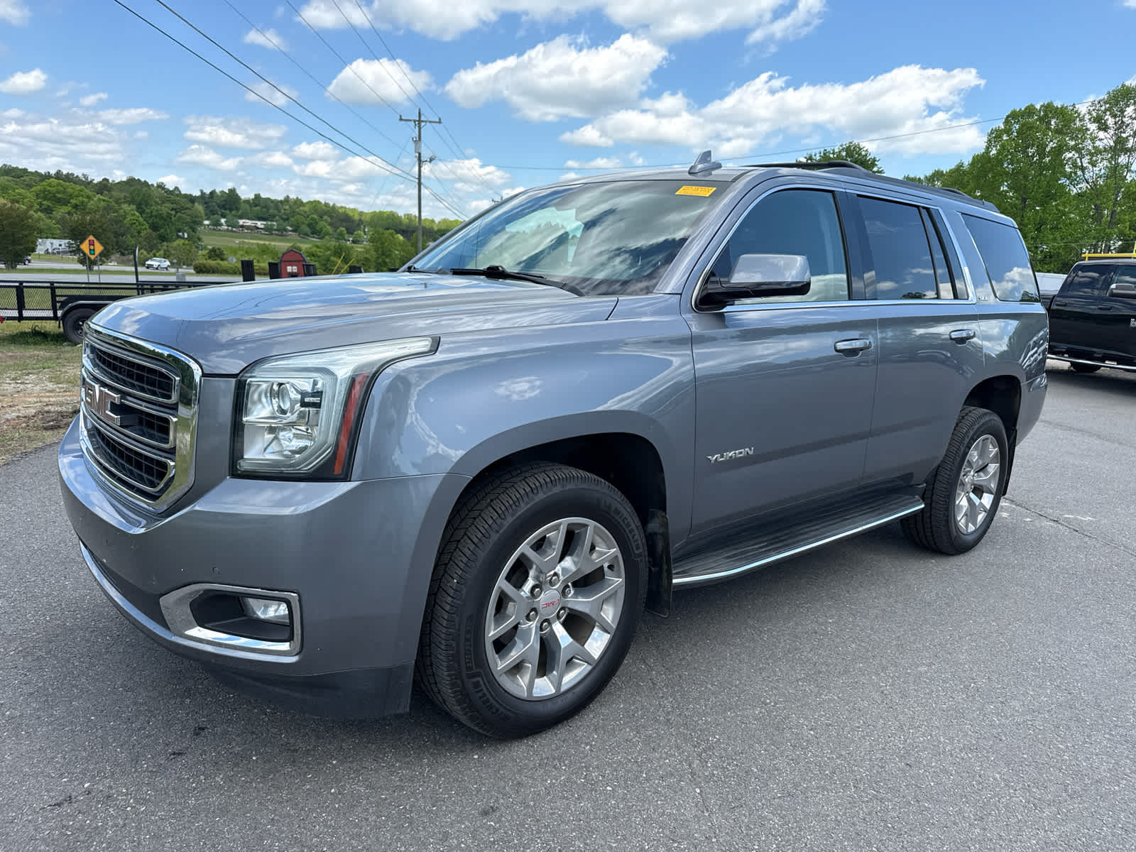 2019 GMC Yukon SLE