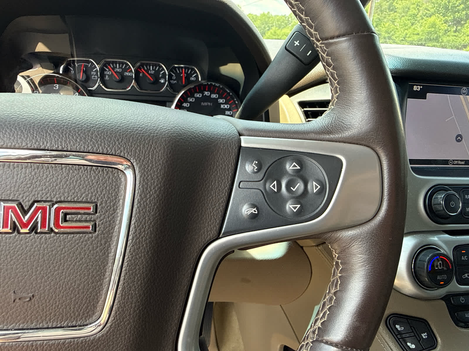 2016 GMC Yukon XL SLT