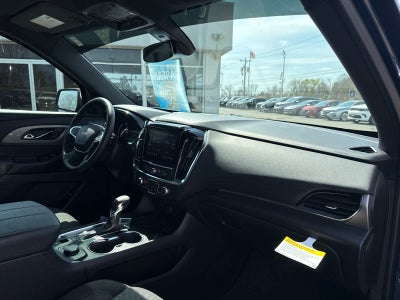 2023 Chevrolet Traverse AWD LT Cloth