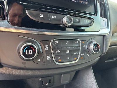 2023 Chevrolet Traverse AWD LT Cloth