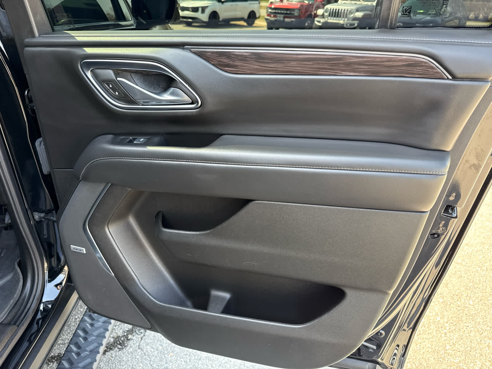 2024 Chevrolet Suburban 4WD Z71