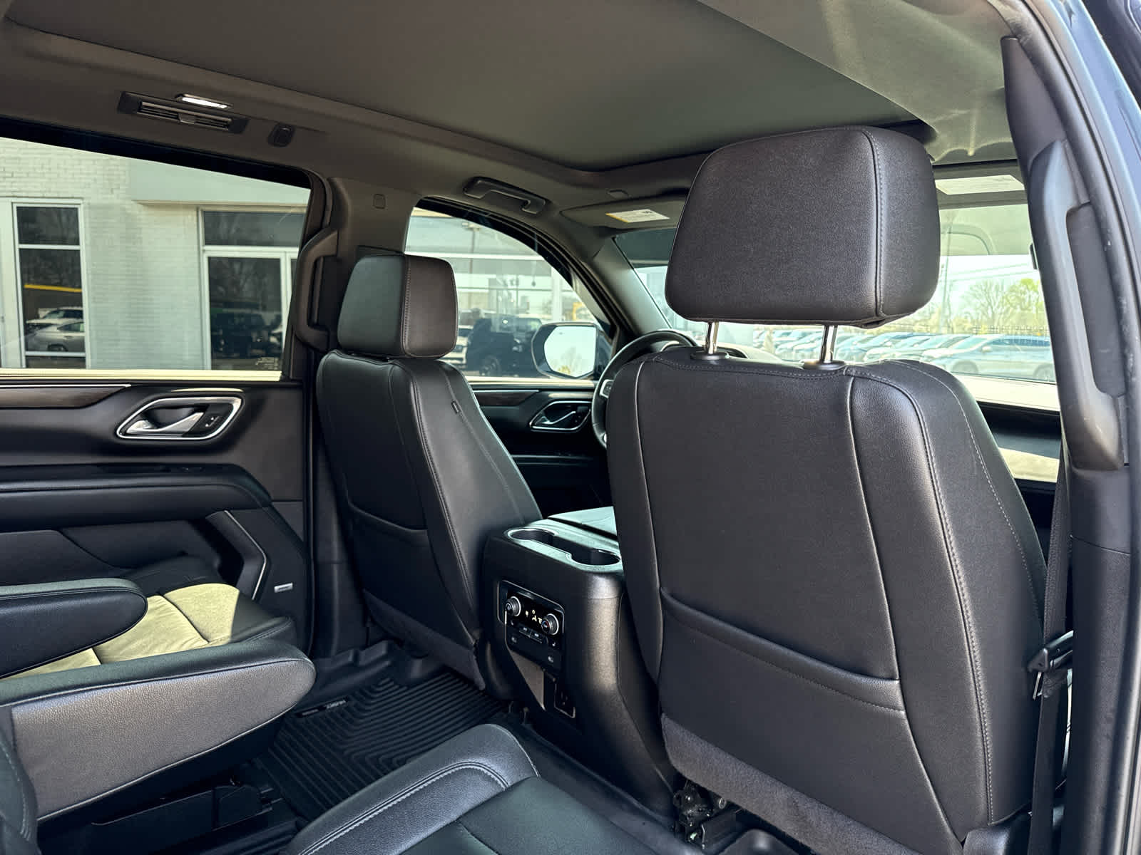 2024 Chevrolet Suburban 4WD Z71