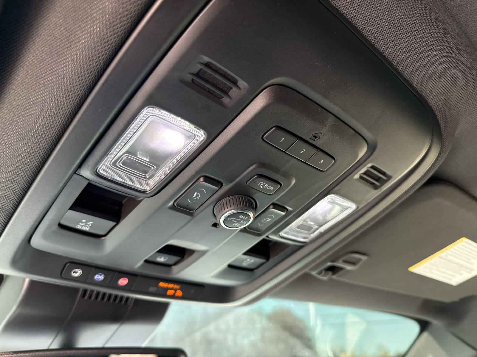 2024 Chevrolet Suburban 4WD Z71