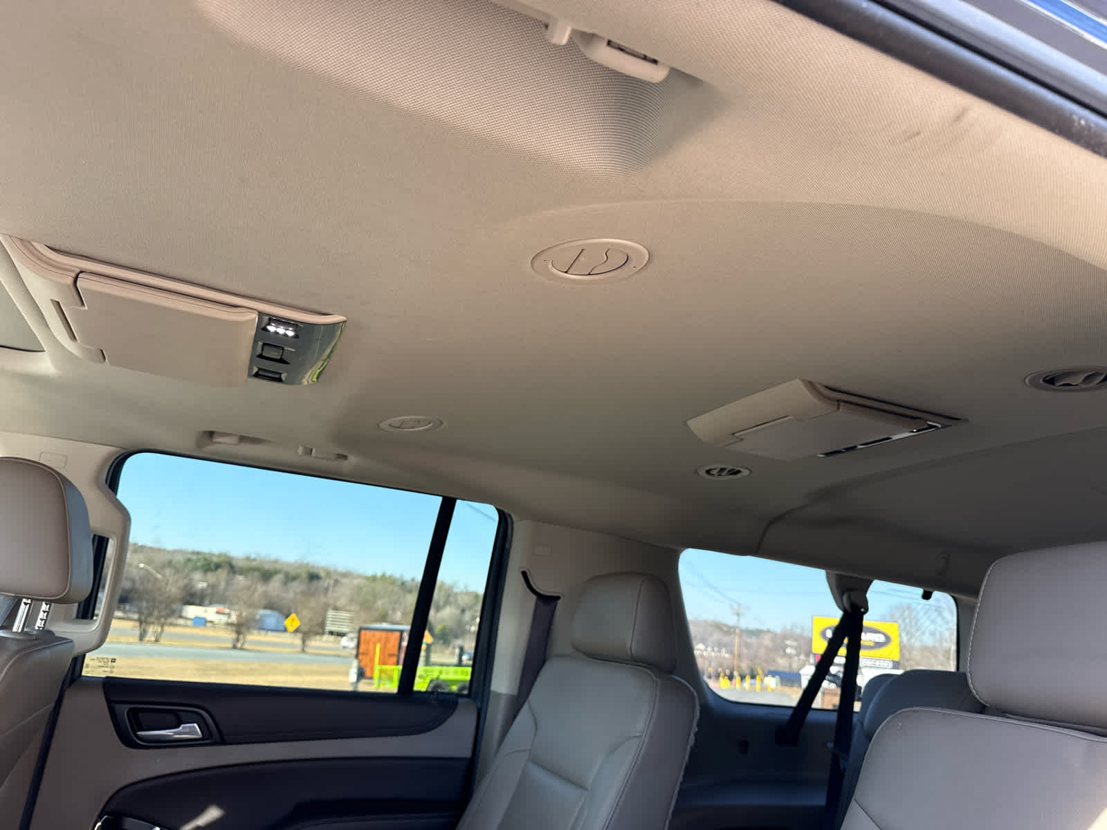 2020 Chevrolet Suburban 4WD LT