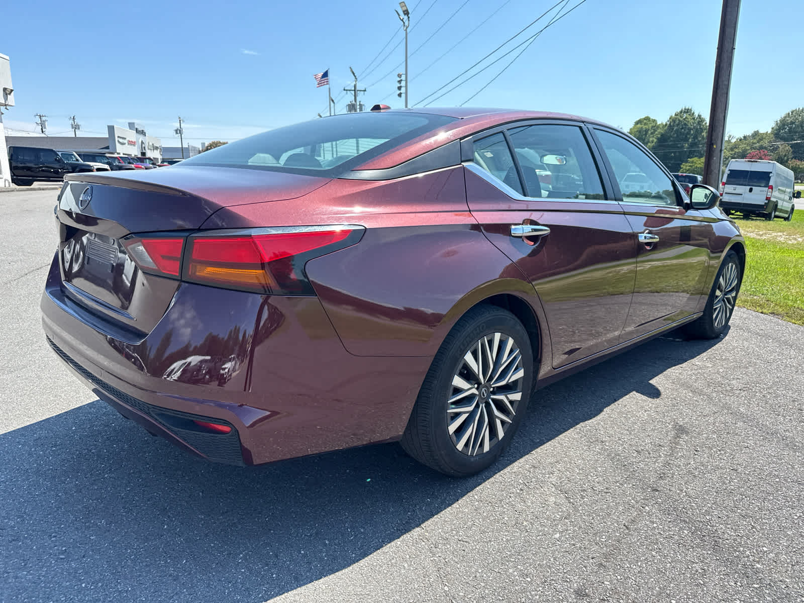 2025 Nissan Altima SV FWD