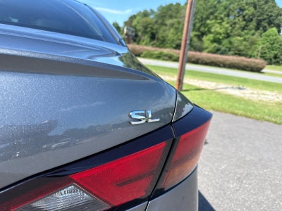 2022 Nissan Altima SL FWD