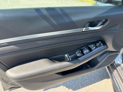 2022 Nissan Altima SL FWD