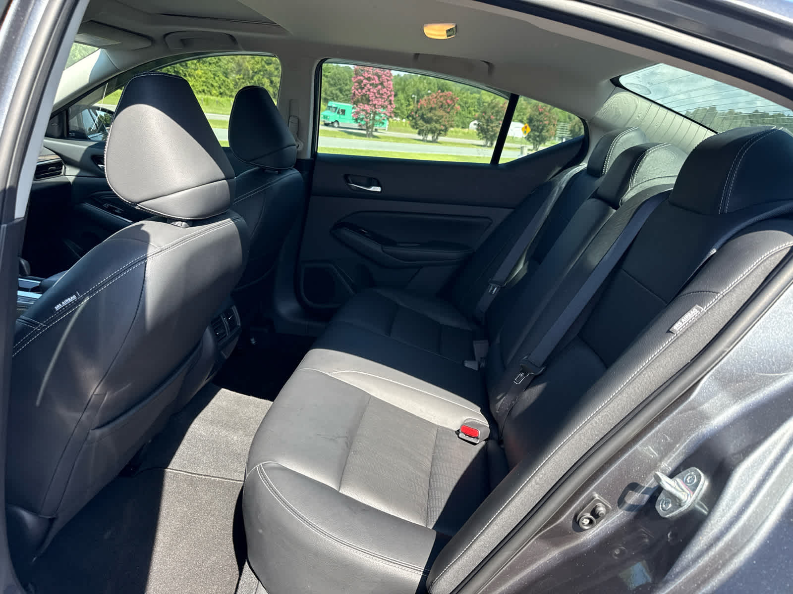2022 Nissan Altima SL FWD