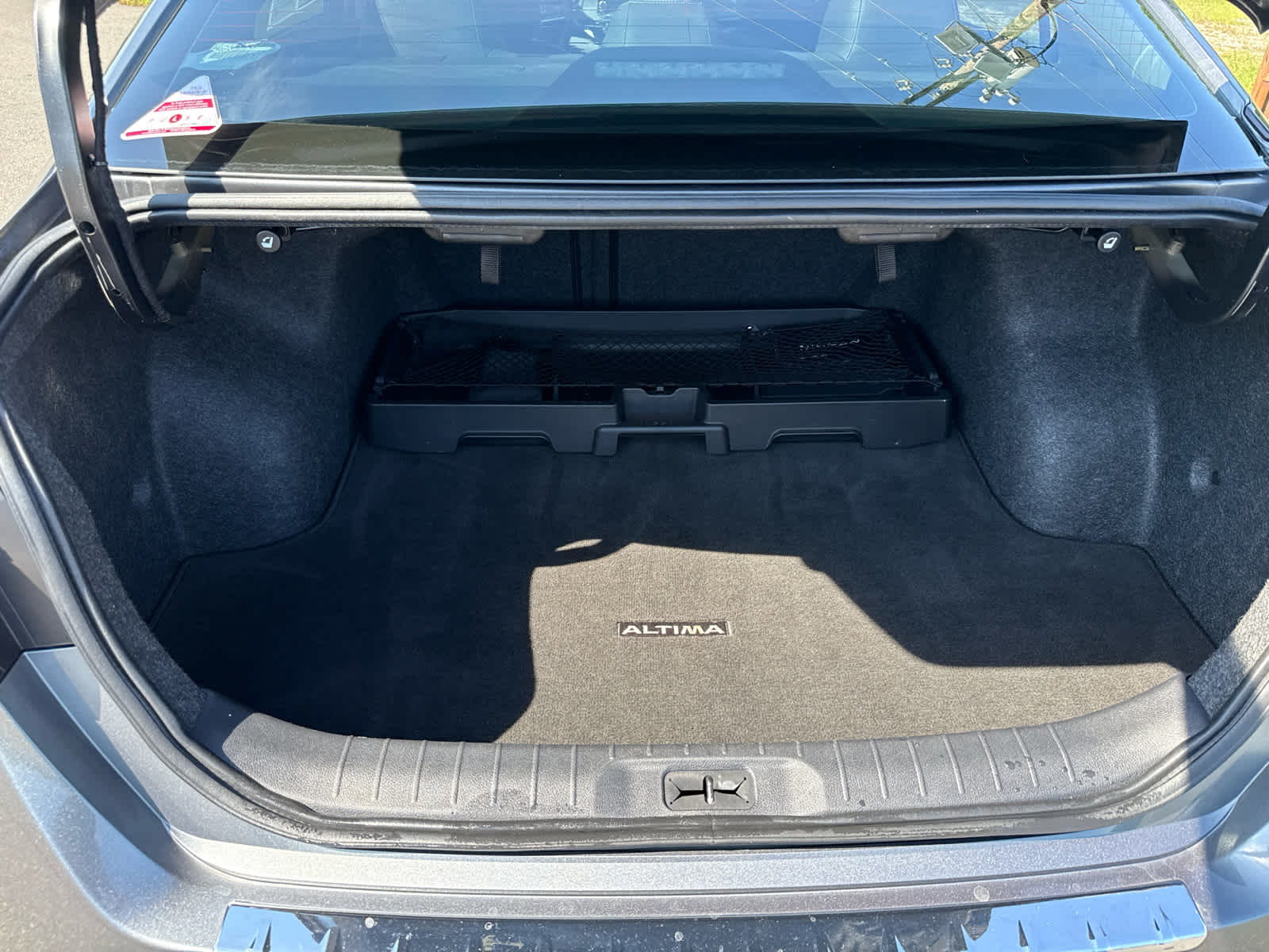 2022 Nissan Altima SL FWD