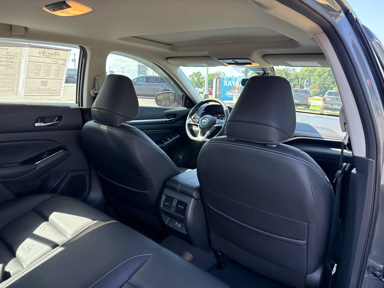 2022 Nissan Altima SL FWD