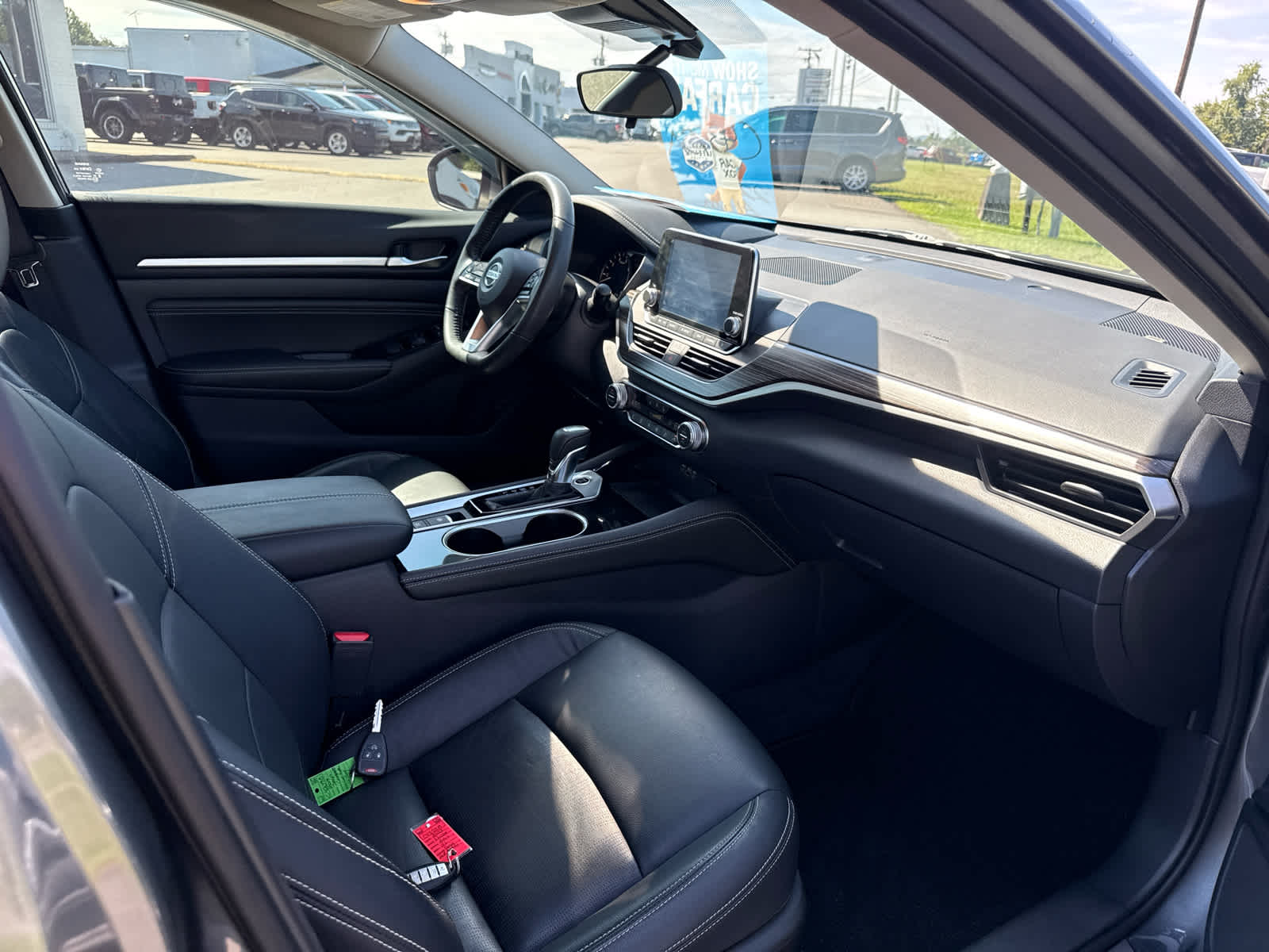 2022 Nissan Altima SL FWD