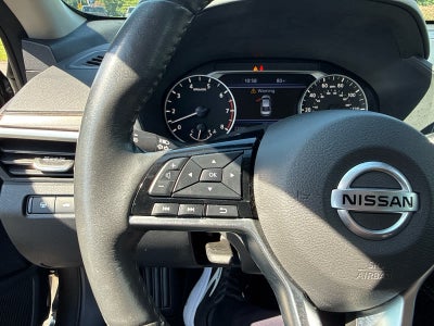 2022 Nissan Altima SL FWD