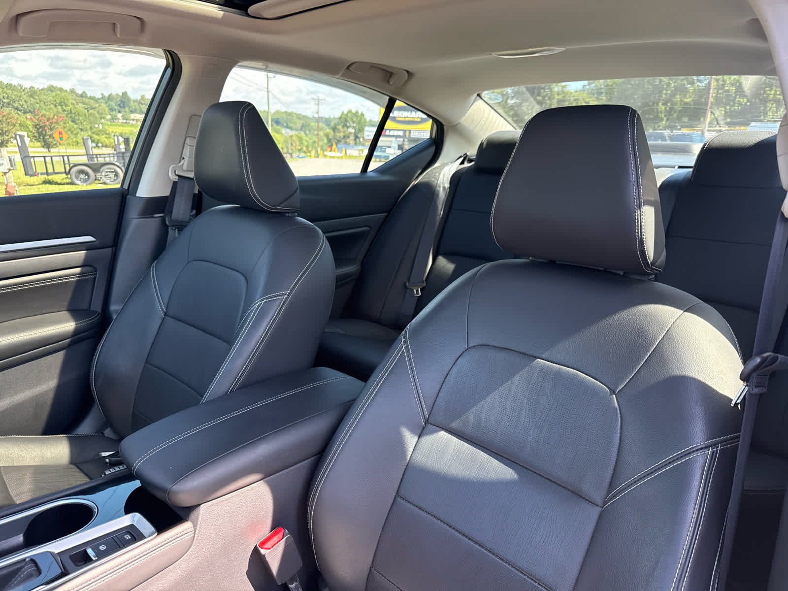 2022 Nissan Altima SL FWD