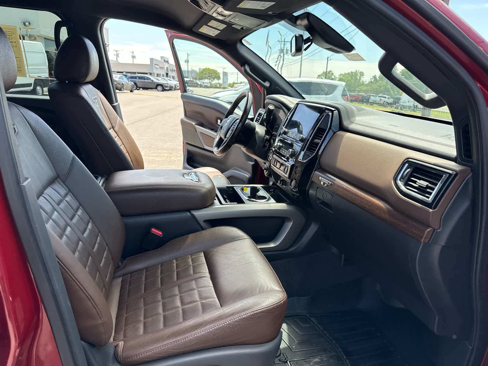 2021 Nissan TITAN Crew Cab Platinum Reserve 4x4