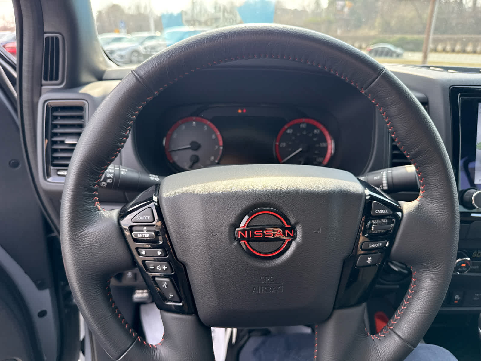 2023 Nissan Frontier Crew Cab PRO-4X 4x4