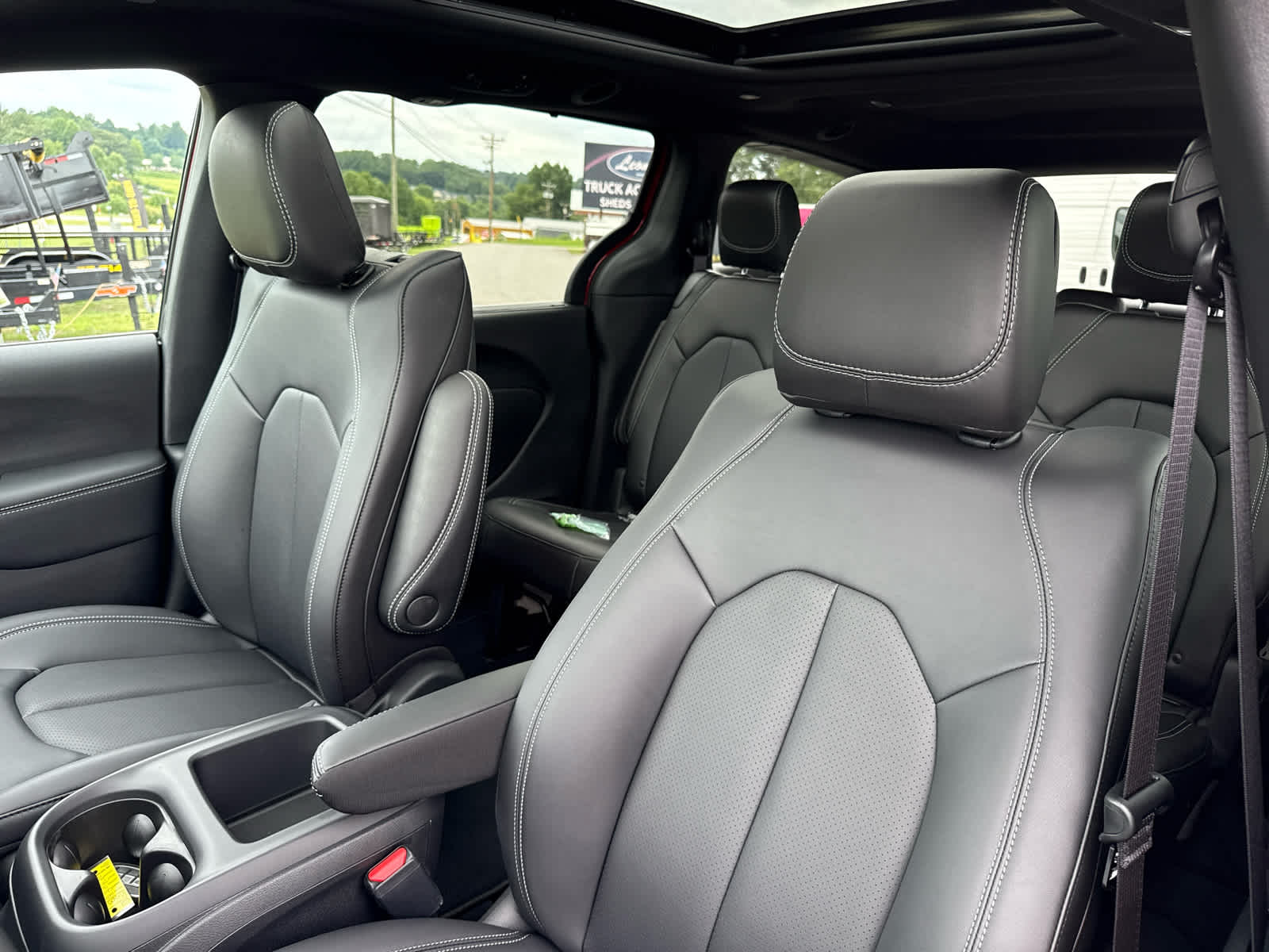 2026 Chrysler Pacifica PACIFICA SELECT