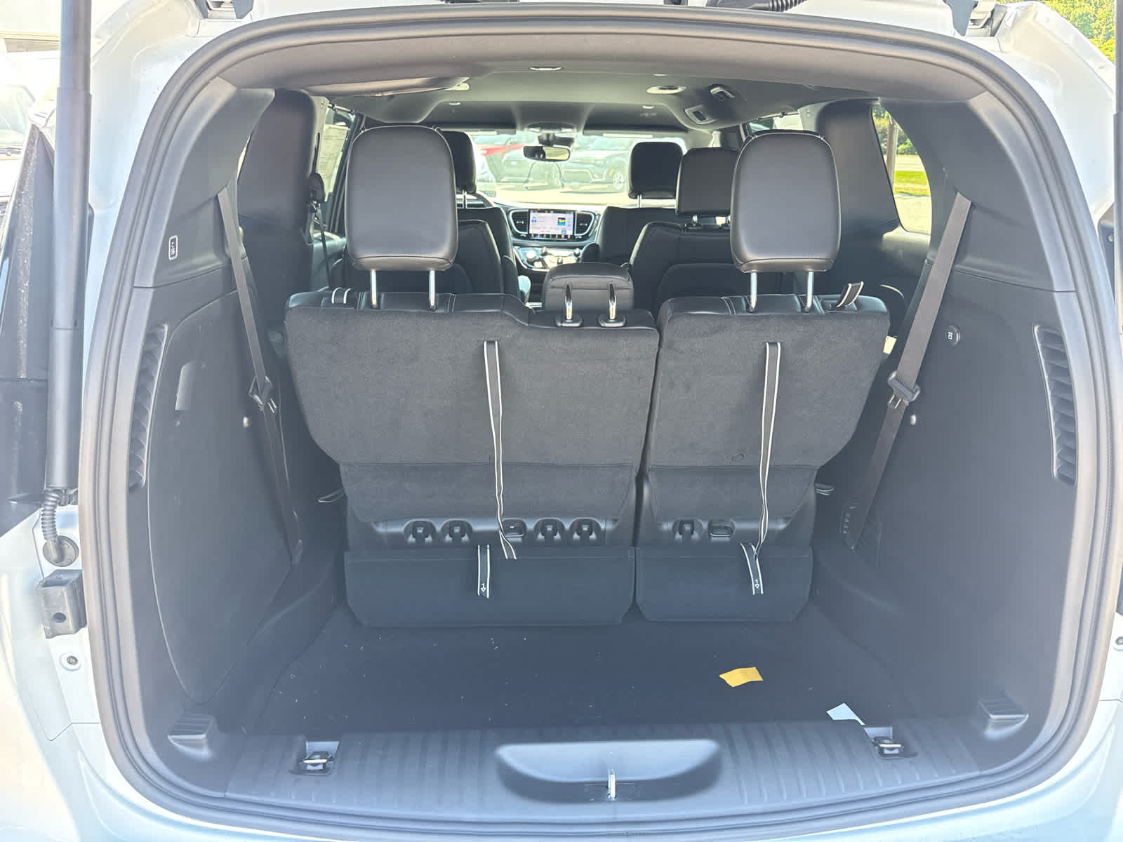 2027 Chrysler Pacifica PACIFICA SELECT