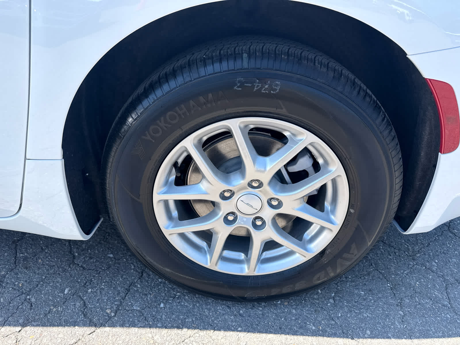 2027 Chrysler Pacifica PACIFICA SELECT