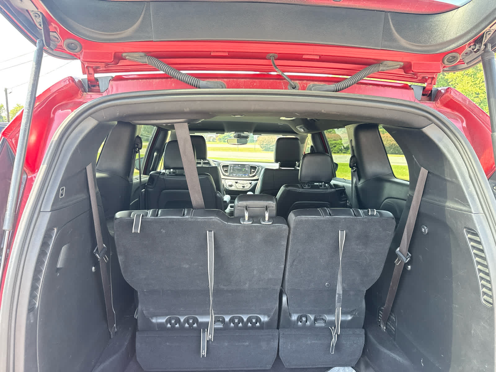 2025 Chrysler Pacifica Select