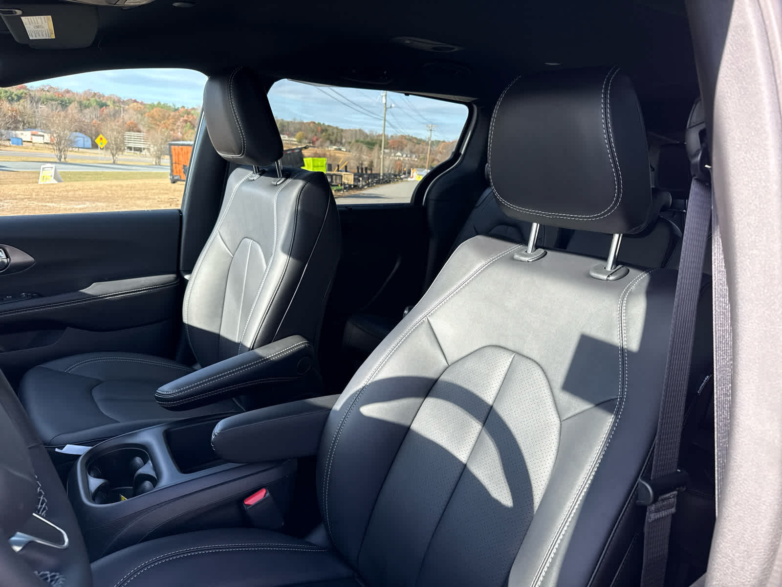 2026 Chrysler Pacifica PACIFICA SELECT