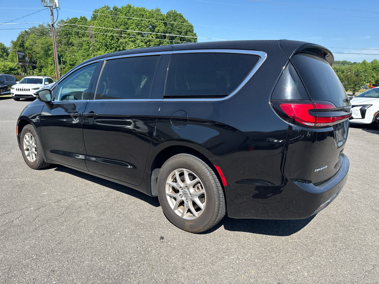 2024 Chrysler Pacifica Touring L