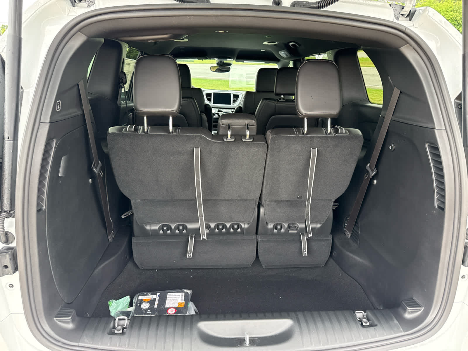 2027 Chrysler Pacifica PACIFICA SELECT