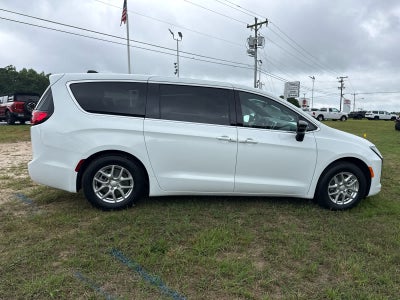 2027 Chrysler Pacifica PACIFICA SELECT