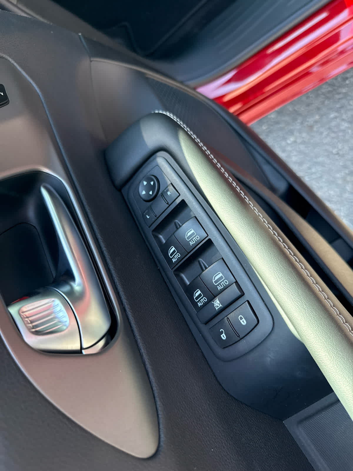 2027 Chrysler Pacifica PACIFICA SELECT