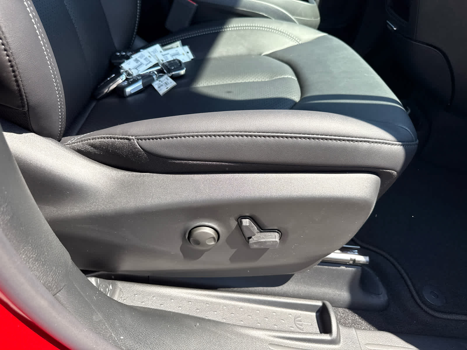 2027 Chrysler Pacifica PACIFICA SELECT