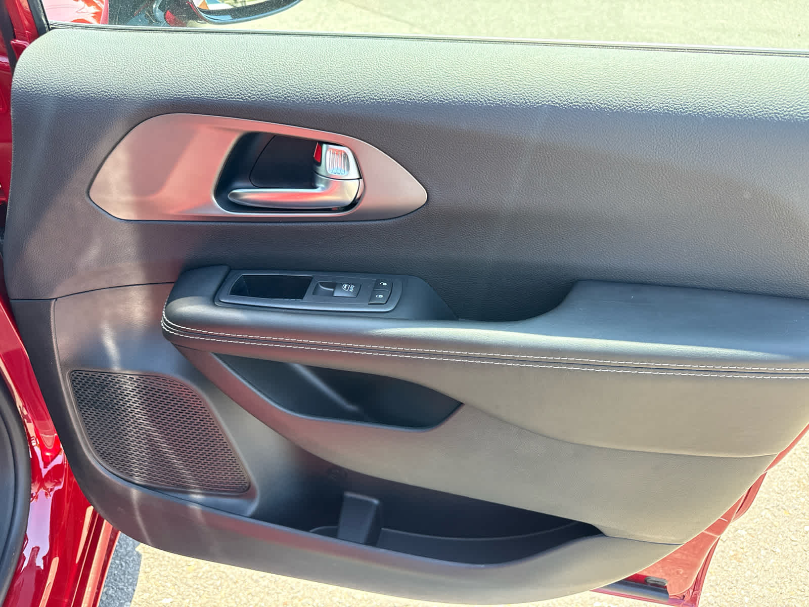 2027 Chrysler Pacifica PACIFICA SELECT