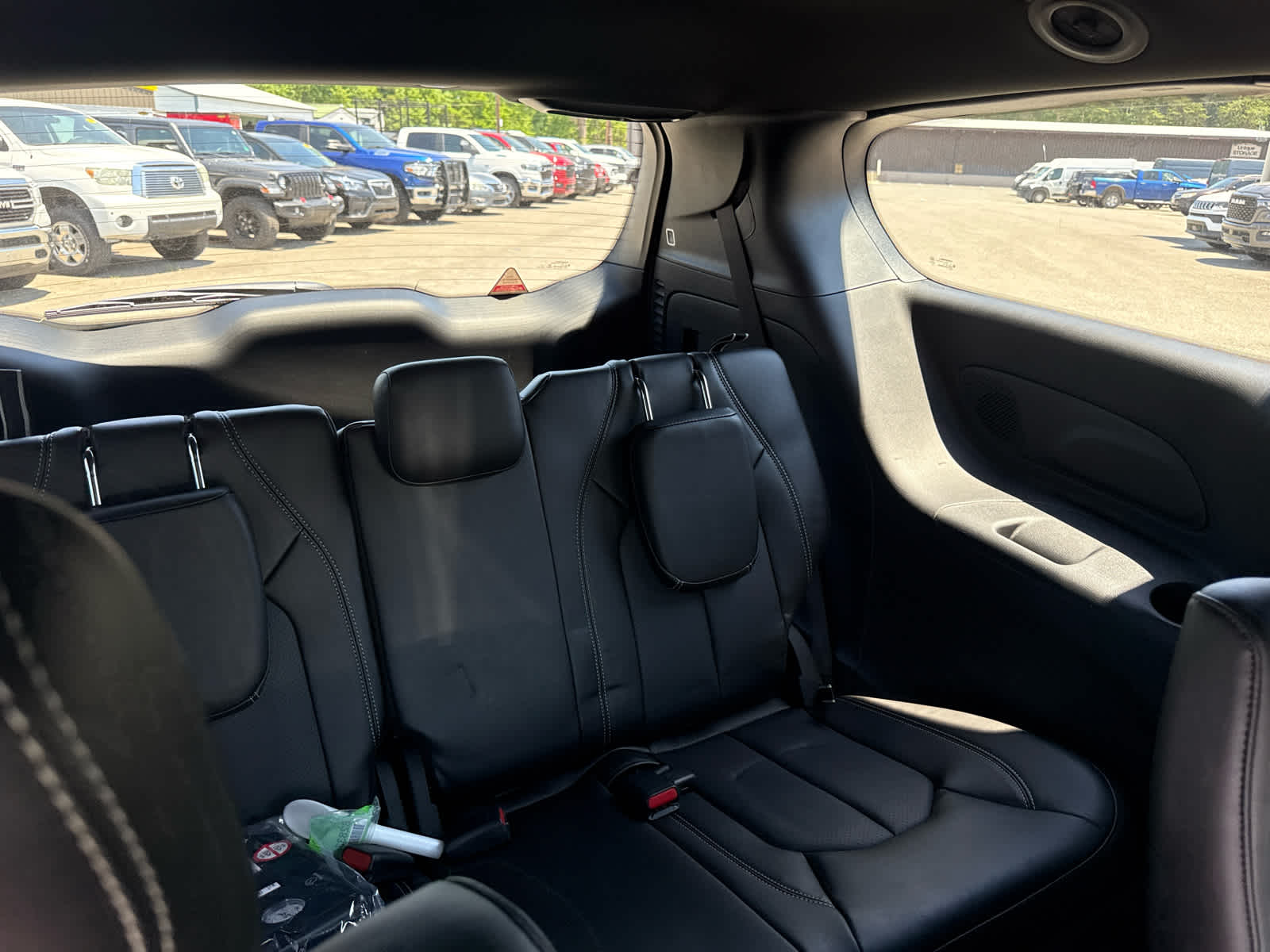 2027 Chrysler Pacifica PACIFICA SELECT