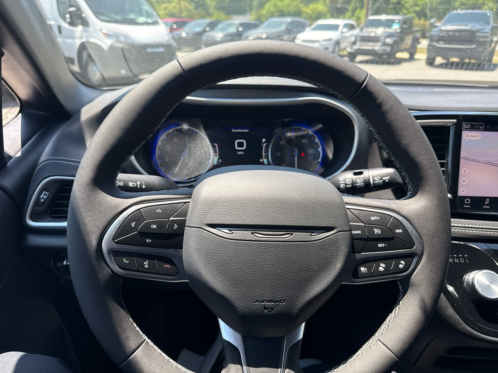 2027 Chrysler Pacifica PACIFICA SELECT
