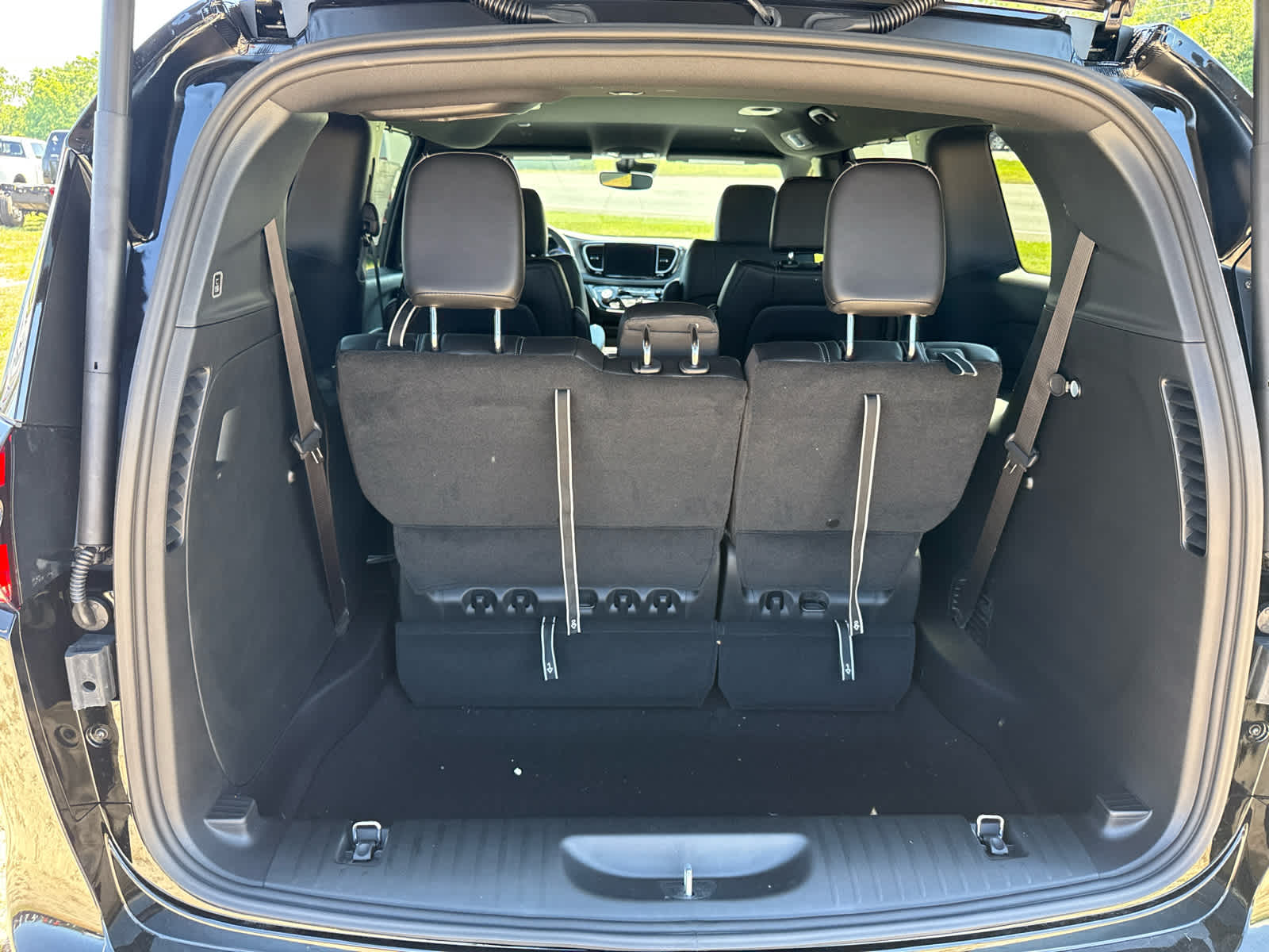 2027 Chrysler Pacifica PACIFICA SELECT