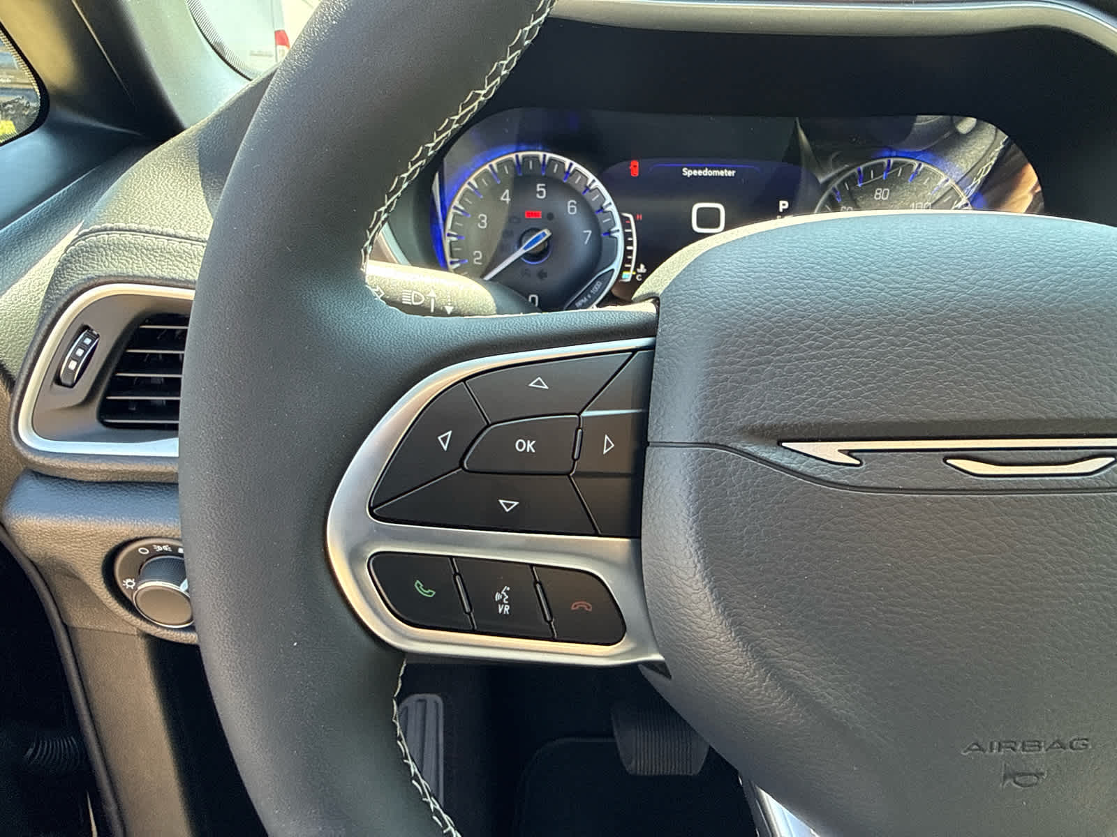2027 Chrysler Pacifica PACIFICA SELECT