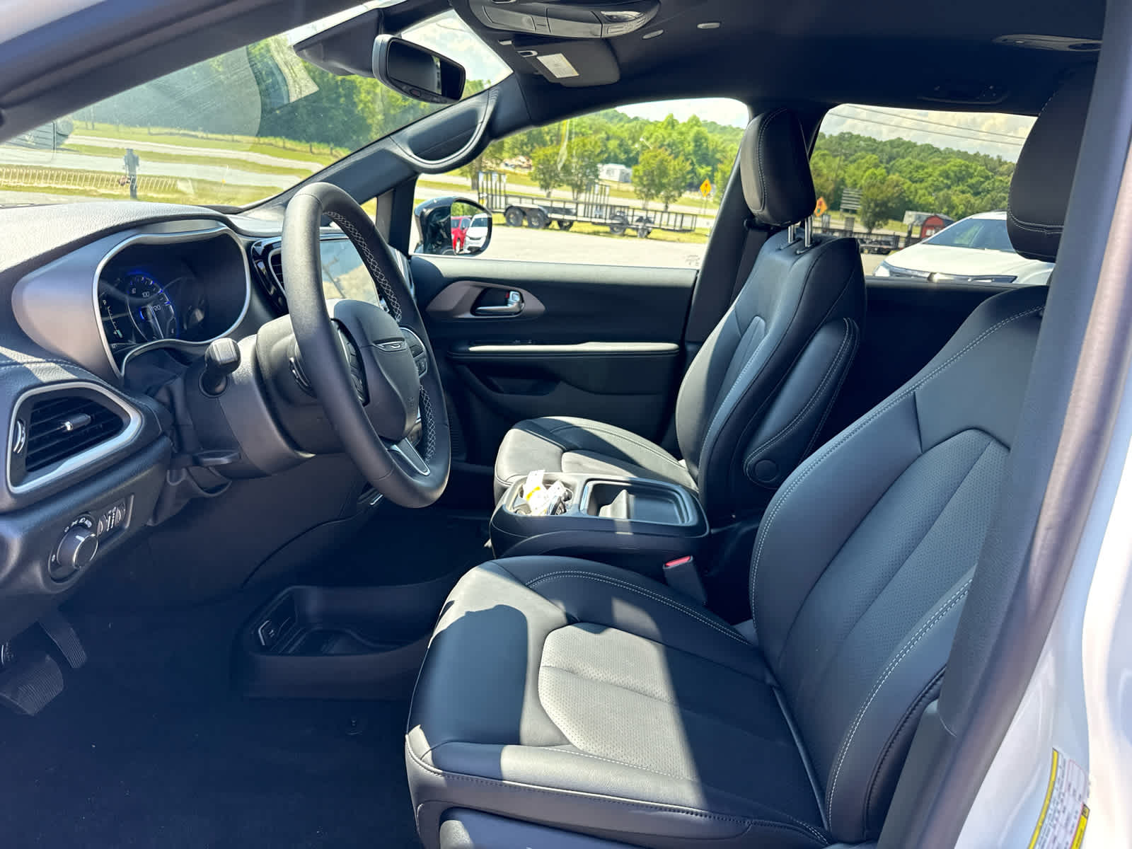 2027 Chrysler Pacifica PACIFICA SELECT