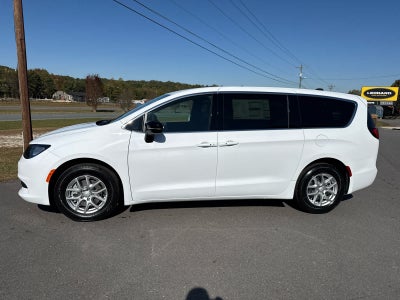 2026 Chrysler Voyager VOYAGER LX