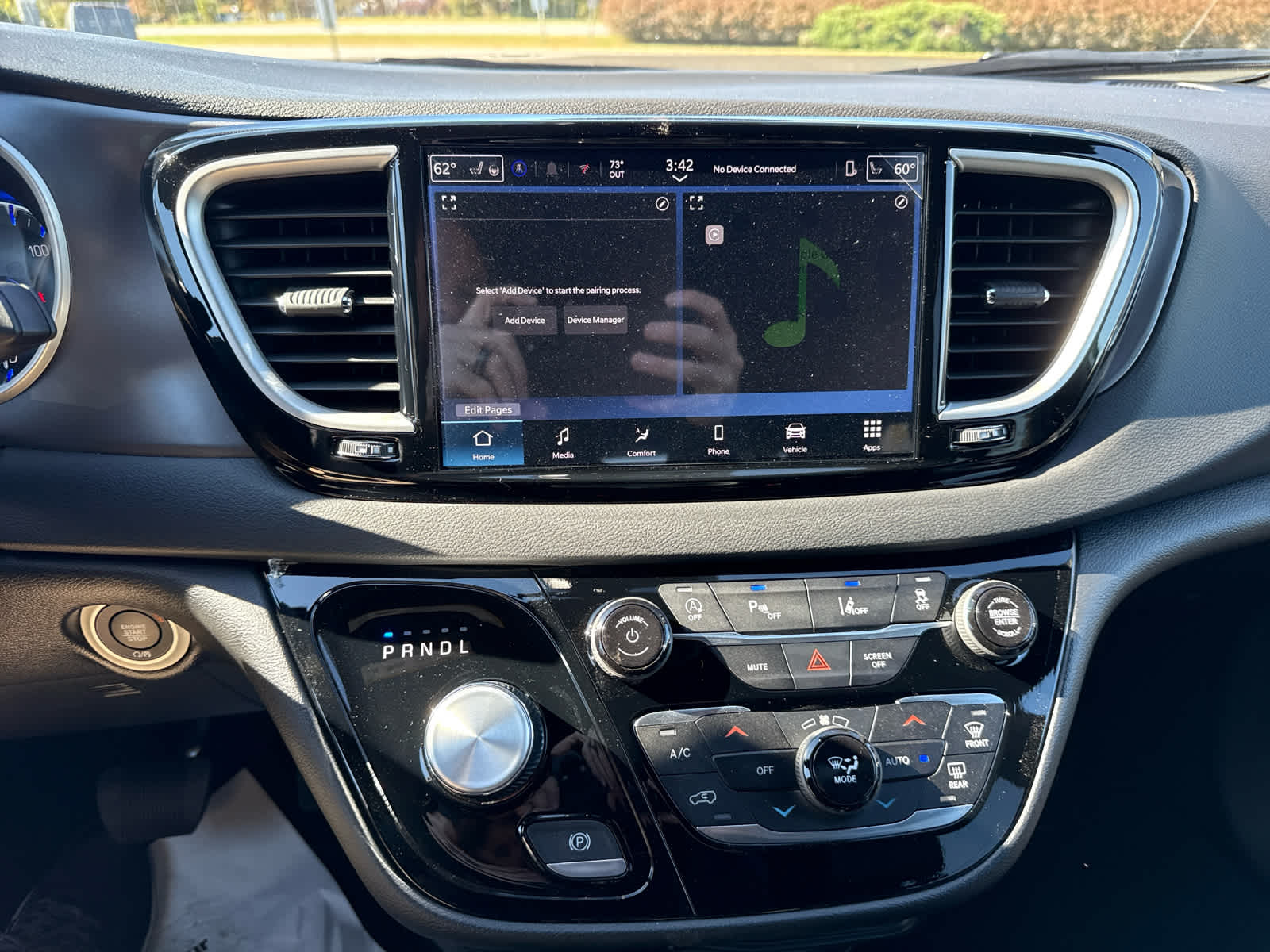 2026 Chrysler Voyager VOYAGER LX