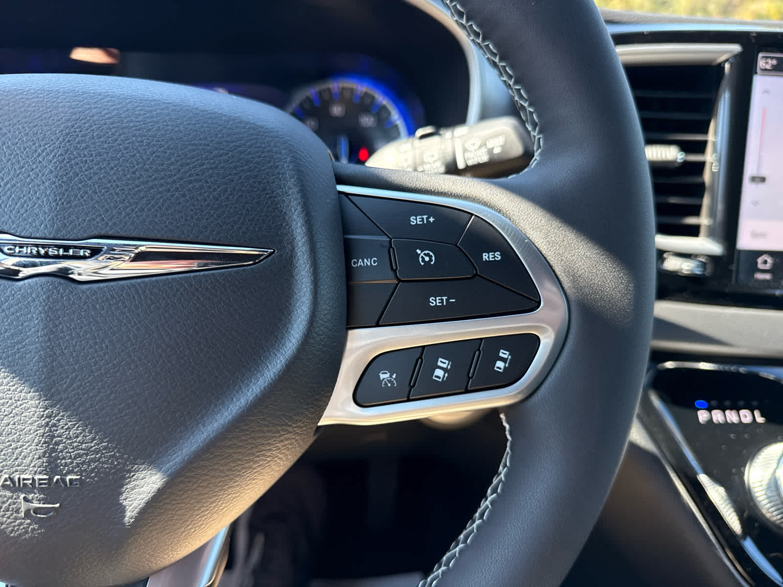 2026 Chrysler Voyager VOYAGER LX