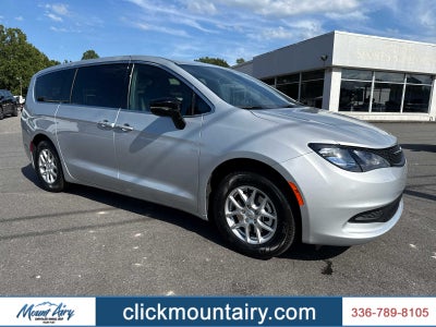 2026 Chrysler Voyager VOYAGER LX