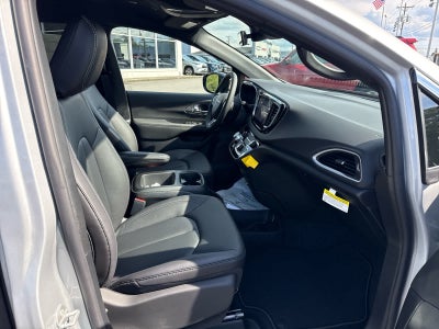 2026 Chrysler Voyager VOYAGER LX